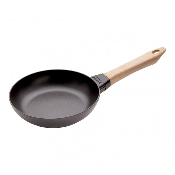 Staub Bratpfanne 24 cm mit Holzgriff
