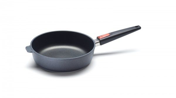 Woll Nowo Titanium, Guss-Hochrandpfanne, AS Ø 24 cm, 7 cm hoch, 2,5 Liter
