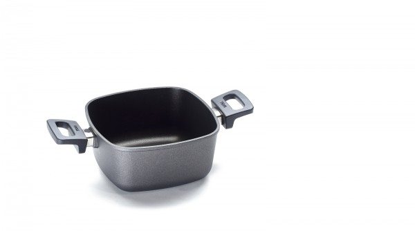 Woll Nowo Titanium, Gussbräter, viereckig, SG 20 x 20 cm, 10 cm hoch, 2,5 Liter