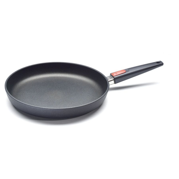 Woll Nowo Titanium, Gusspfanne, AS Ø 32 cm, 5 cm hoch Ø 24 cm, 5 cm hoch
